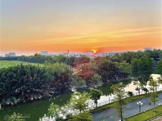Bán căn penthouse conic riverside, quận 8. dt 126,6m2 + 45m2. giá 5,4 tỷ (full nội thất)