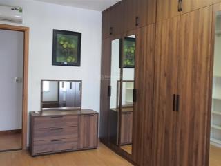 Bán căn penthouse conic riverside, quận 8. dt 184m2. giá bán 5,6 tỷ (full nội thất)