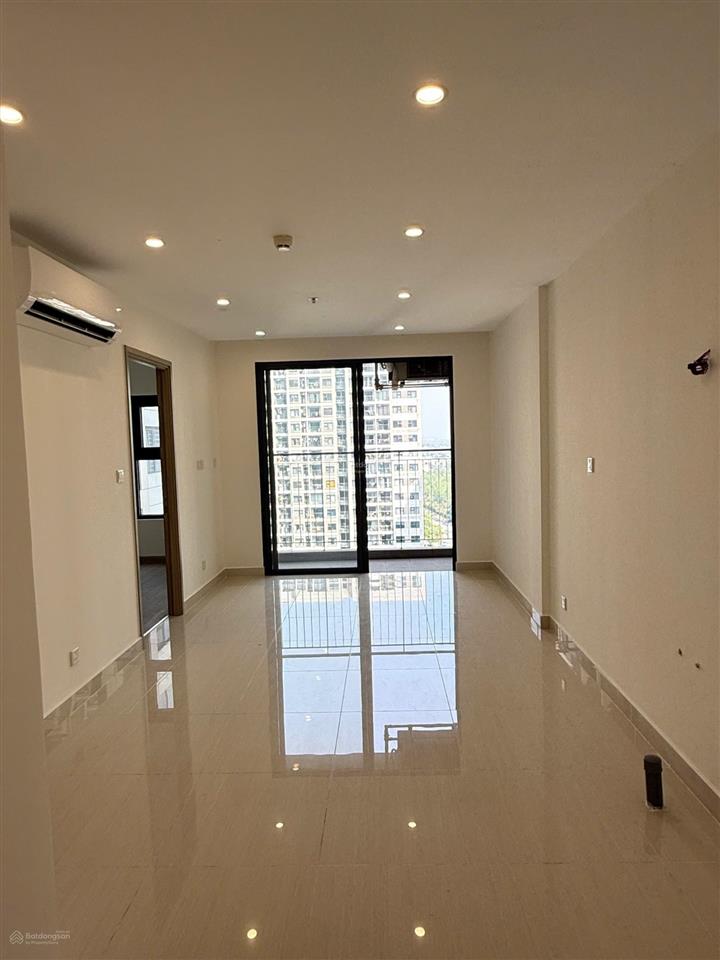 Bán căn hộ 2pn origami. sẵn sổ  giá 3tỷ180 trọn gói. đông bắc. nhà mới 100% view hồ bơi