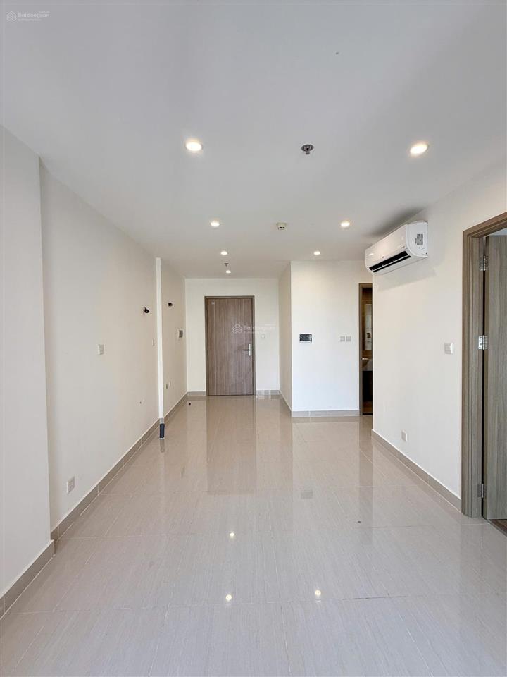 Bán căn hộ 2pn origami. sẵn sổ  giá 3tỷ180 trọn gói. đông bắc. nhà mới 100% view hồ bơi