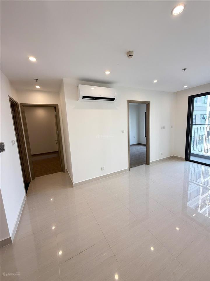 Bán căn hộ 2pn origami. sẵn sổ  giá 3tỷ180 trọn gói. đông bắc. nhà mới 100% view hồ bơi