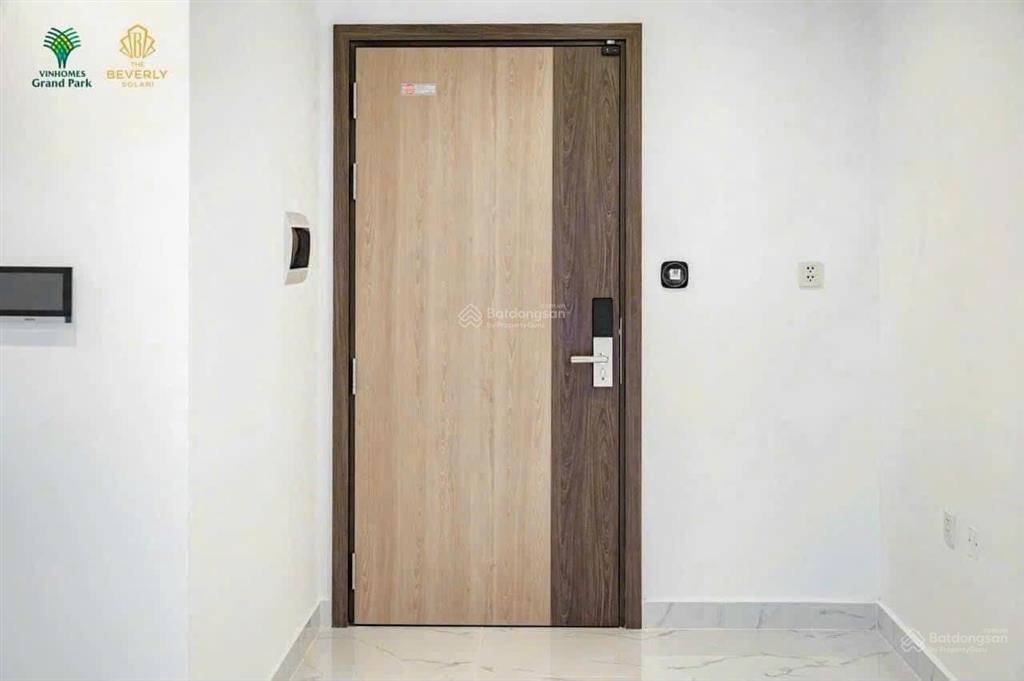 Bán gấp căn hộ bs 1pn+ hướng đông nam  giá 2.7 tỷ trọn gói  beverly solari, long bình, q9