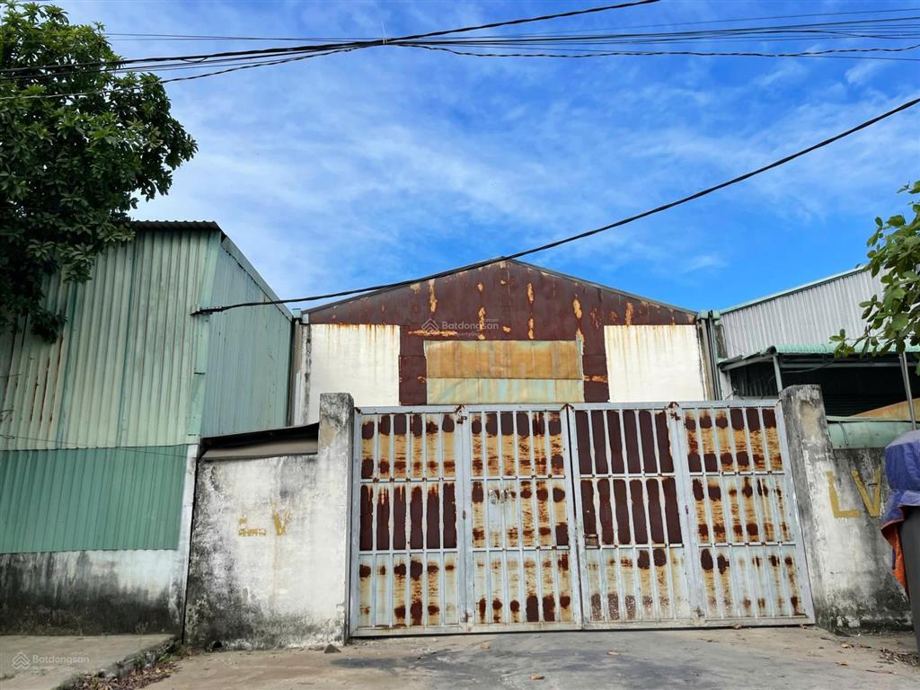 Bán xưởng mặt tiền tân hiệp 3, shr, 10m x 40m, 11 tỷ