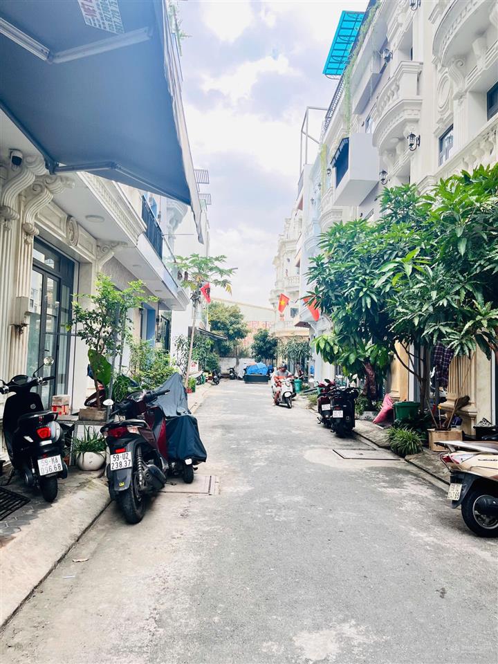 Khu vip tô hiệu 4x15m 2 lầu st giá 8.5 tỷ khu an ninh có bảo vệ 24/24  0936 014 ***