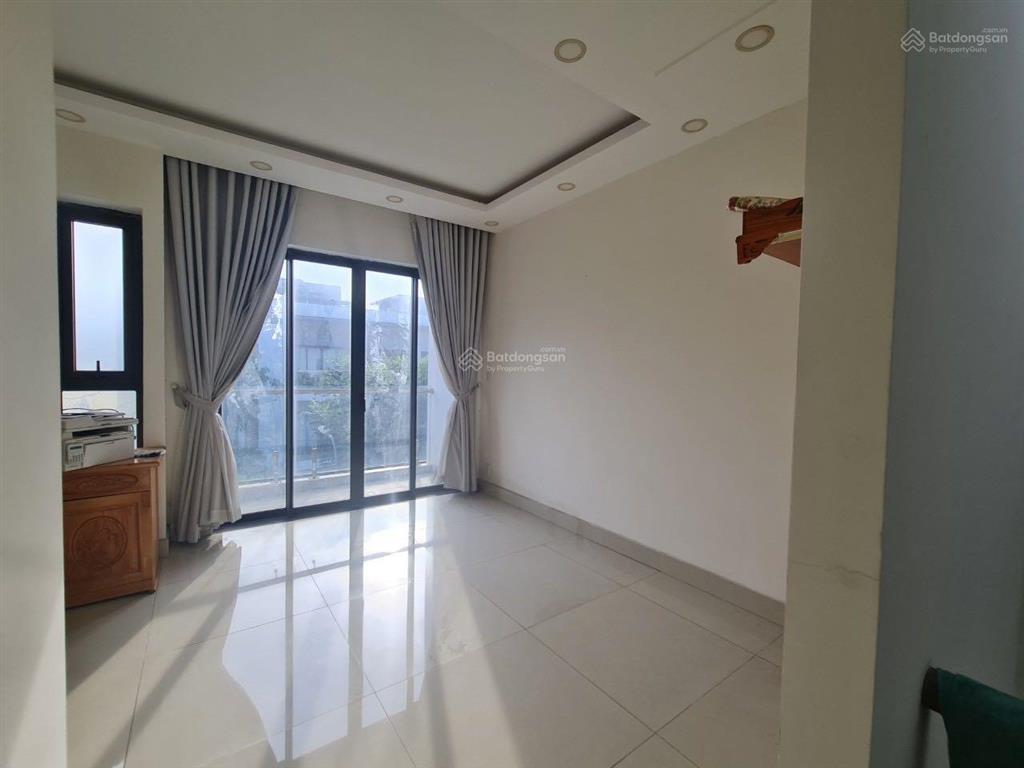 Bán gấp nhà phố golf park q9 diện tích 90 m2, giá 6 tỷ