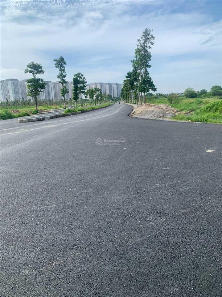 Bán liền kề góc thanh hà giá 10.x tỷ , 2 mặt đường. rẻ nhất kdt thanh hà.  0981 538 ***