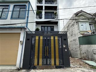 Nhà ngay ngã tư ga, dt4x18m, lửng, 3lầu, 4pn, 5vs, sân trước, gara ô tô, sân thượng, 6,6 tỷ