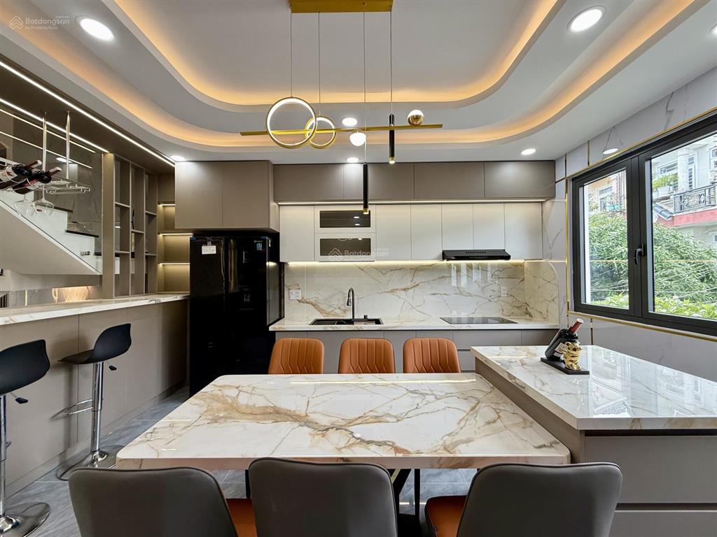 Nhà thạnh lộc 19, dt 4,5x14m, lửng, 3 lầu, 4pn, gara ô tô, sân thượng, hướng đông nam, 6,85 tỷ