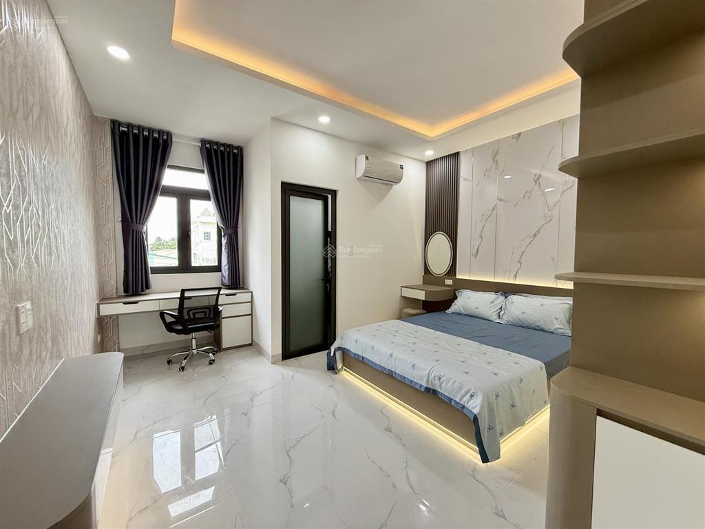 Nhà thạnh lộc 19, dt 4,5x14m, lửng, 3 lầu, 4pn, gara ô tô, sân thượng, hướng đông nam, 6,85 tỷ