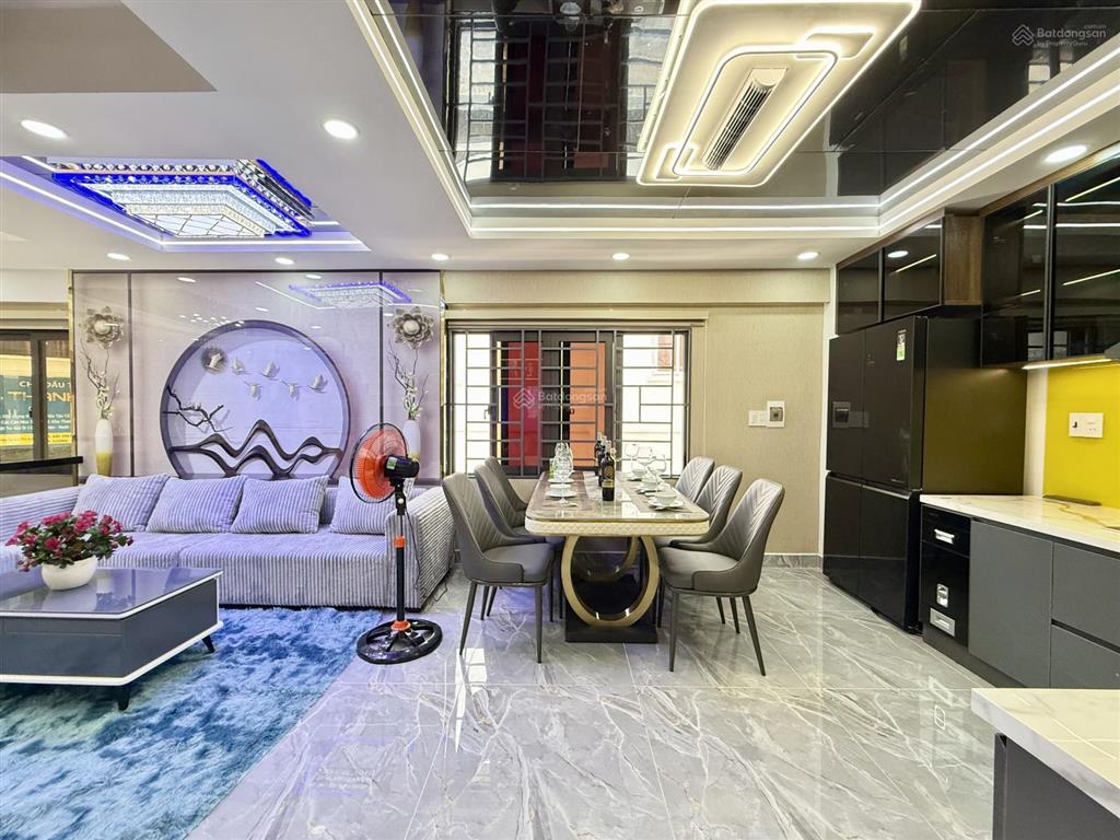 Nhà góc 2 mt đường tx 35, dt 5.10x11m, lửng, 3lầu, 4pn, 5vs, gara ô tô, sân thượng, 7.2 tỷ