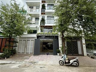 Nhà bên trường học, sát gò vấp, đường tô ngọc vân, dt4x20m, lửng, 3lầu, 4pn, gara ôtô, sân thượng