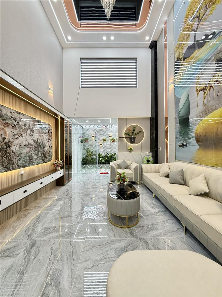 Nhà đường thông dt4.2x19m, lửng, 3lầu, 4pn, 6vs, p/thờ, gara ô tô, sân thượng, hướng đông, 7,4 tỷ