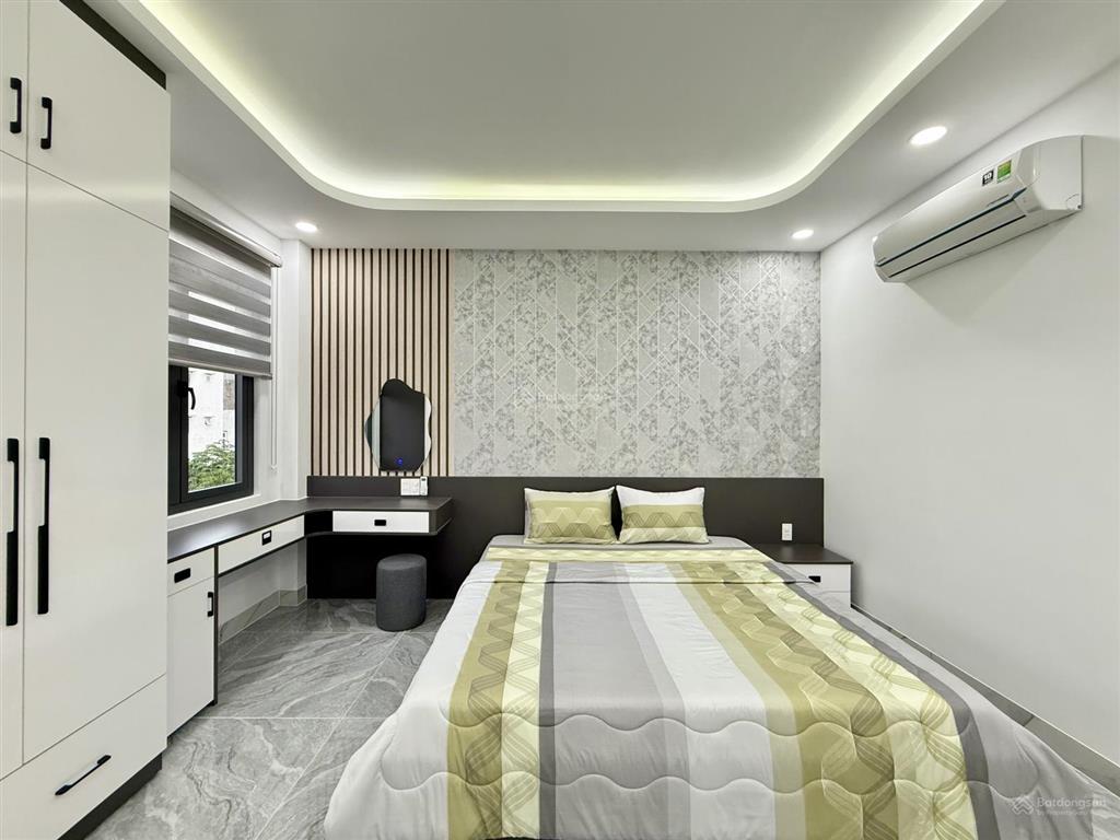 Nhà bên trường học đường thạnh lộc 29, dt4mx20m, lửng, 3lầu, 4pn, p.thờ, gara ô tô, giá 7,55 tỷ