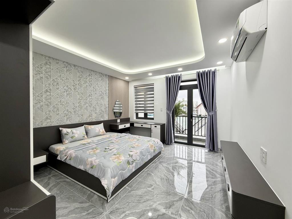 Nhà bên trường học đường thạnh lộc 29, dt4mx20m, lửng, 3lầu, 4pn, p.thờ, gara ô tô, giá 7,55 tỷ