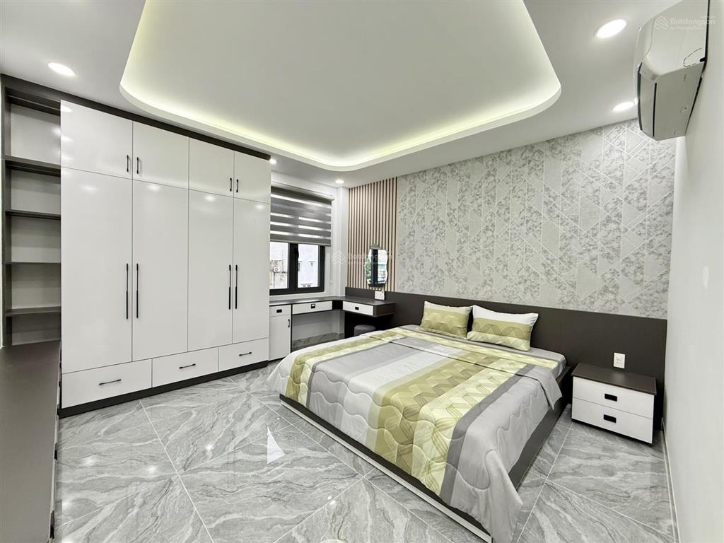 Nhà bên trường học đường thạnh lộc 29, dt4mx20m, lửng, 3lầu, 4pn, p.thờ, gara ô tô, giá 7,55 tỷ