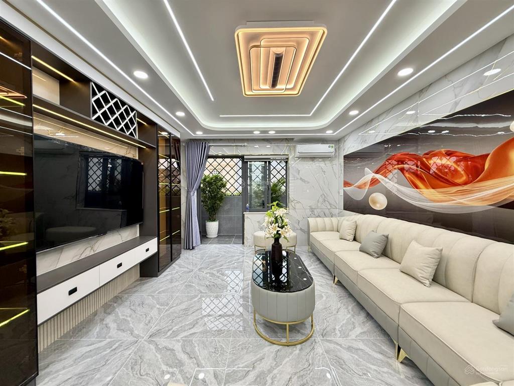 Nhà bên trường học đường thạnh lộc 29, dt4mx20m, lửng, 3lầu, 4pn, p.thờ, gara ô tô, giá 7,55 tỷ