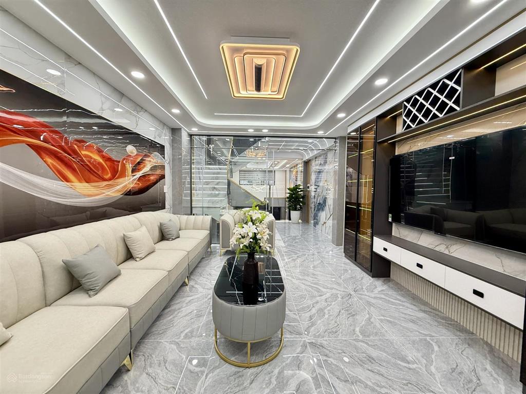 Nhà bên trường học đường thạnh lộc 29, dt4mx20m, lửng, 3lầu, 4pn, p.thờ, gara ô tô, giá 7,55 tỷ