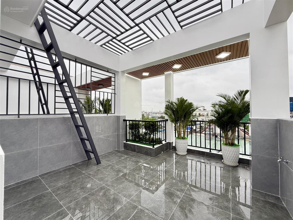 Nhà bên trường học đường thạnh lộc 29, dt4mx20m, lửng, 3lầu, 4pn, p.thờ, gara ô tô, giá 7,55 tỷ