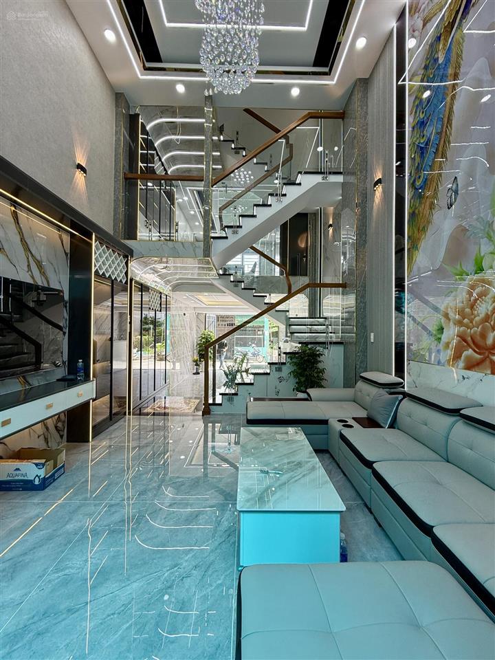 Nhà hẻm xe hơi đường tx 25, dt4x13m, lửng, 3 lầu, gara ô tô, 4pn, sân thượng trước sau, 6tỷ