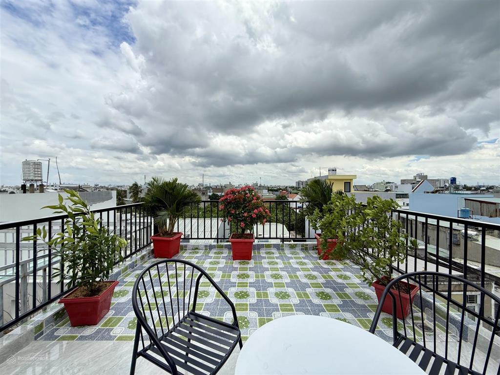 Nhà hẻm xe hơi đường tx 25, dt4x13m, lửng, 3 lầu, gara ô tô, 4pn, sân thượng trước sau, 6tỷ