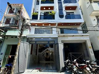 Nhà sát bên cv phần mềm quang trung, dt4x18m, lửng, 3lầu, 4pn, p.thờ, gara ô tô, s.thượng, 8.6 tỷ