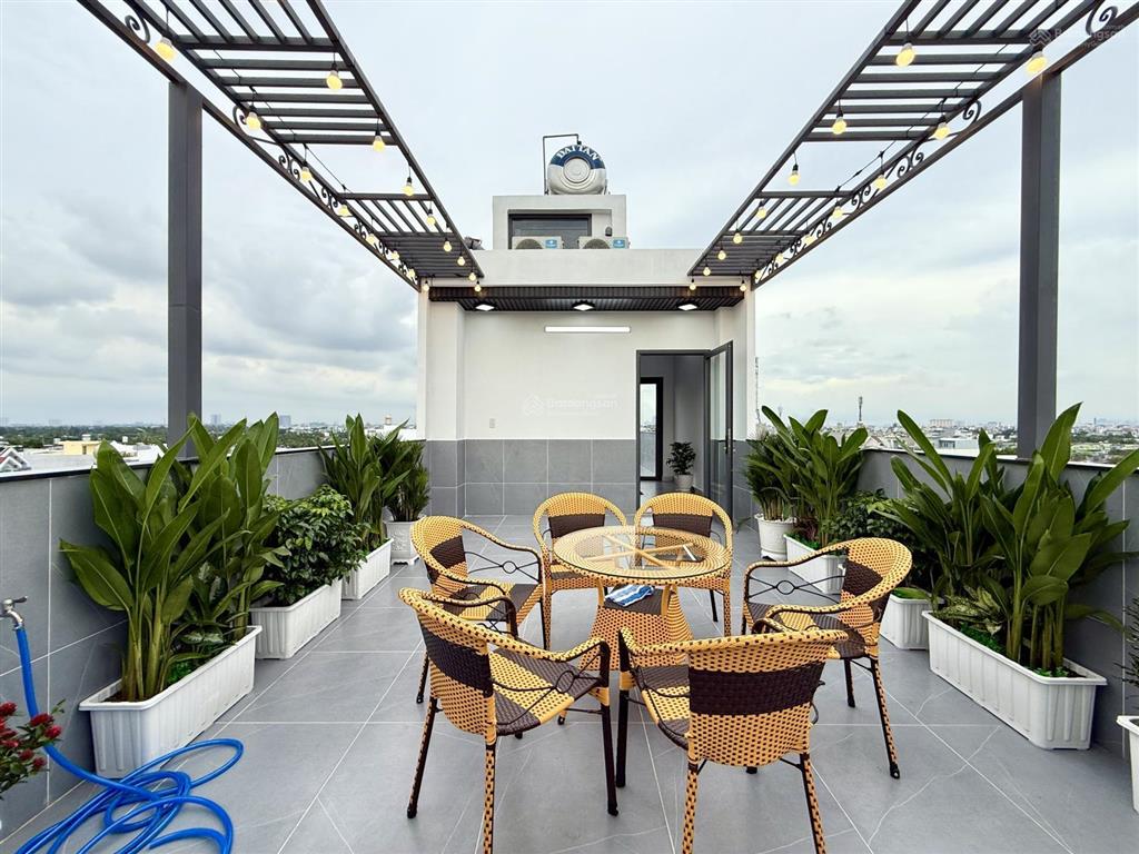 Nhà mặt tiền có thang máy, đường tx 25, dt4.2x25m, lửng, 4lầu, 7vs, gara ôtô, 4pn, p.thờ, s.thượng