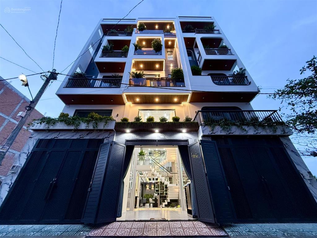 Nhà ngay bên ubp đường thạnh xuân 25, dt4x16m, lửng, 3lầu, 4pn, 5vs, gara ôtô, sân thượng,6.65 tỷ