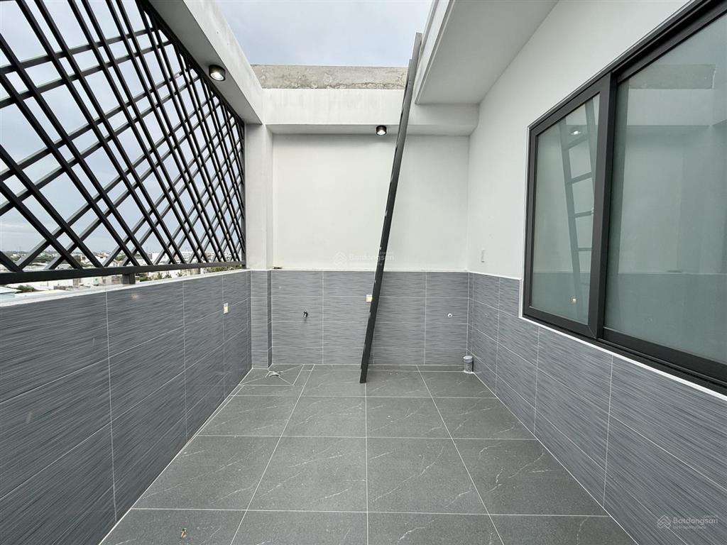 Nhà full nội thất, đường tx 25, dt4x14m, lửng, 3 lầu, 4pn, 6vs, gara ôtô, p.thờ, sân thượng,