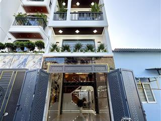 Nhà sát bên chợ cầu đồng và ngã tư ga, dt4x16m, lửng, 3 lầu, 4pn, gara ô tô, sân thượng, 6.9 tỷ