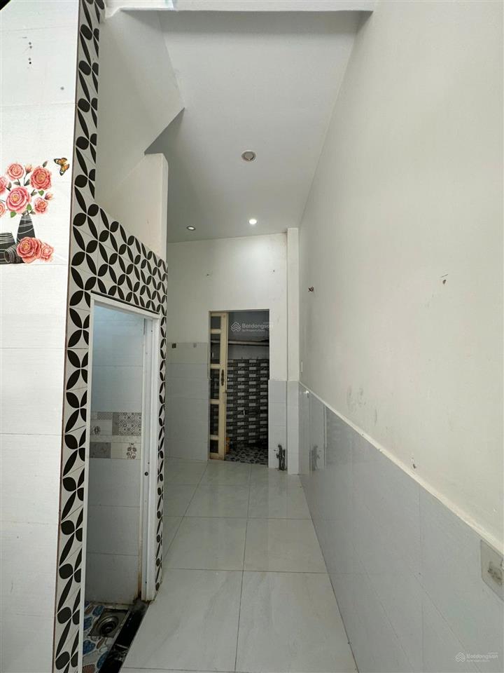 Bán nhà đẹp ở liền đường số 8  ngay văn cao, tân phú  dt 3,5m x 9m  1 lầu  giá 3.3 tỷ tl