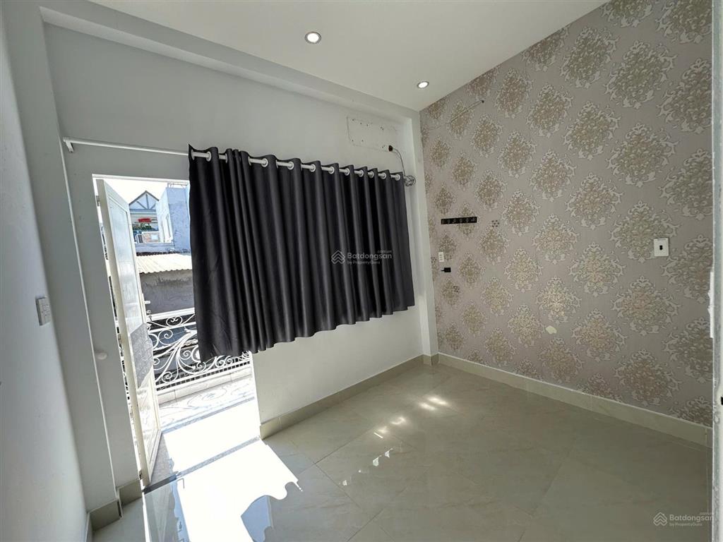 Bán nhà đẹp ở liền đường số 8  ngay văn cao, tân phú  dt 3,5m x 9m  1 lầu  giá 3.3 tỷ tl
