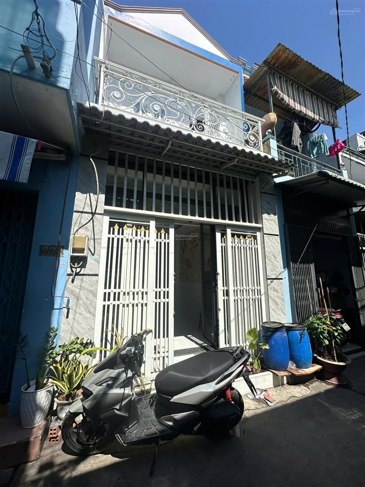 Bán nhà đẹp ở liền đường số 8  ngay văn cao, tân phú  dt 3,5m x 9m  1 lầu  giá 3.3 tỷ tl