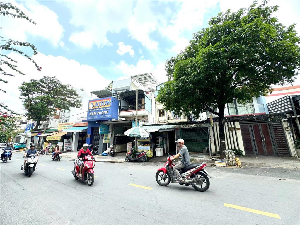 Mặt tiền kinh doanh đường độc lập  dt 7,8 x 20m  nhà 1 lầu cũ  giá 18,5 tỷ