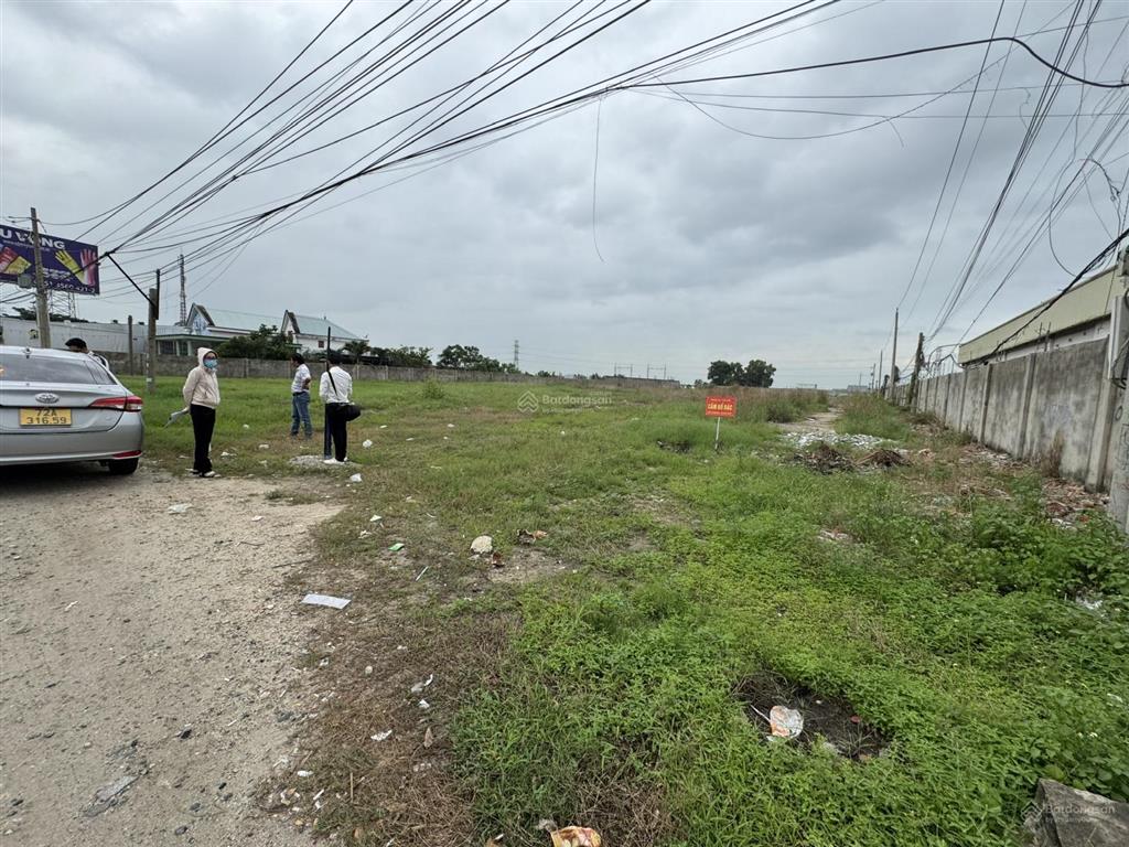 Chỉ 12,2tr/m2 đất trống mặt tiền ql51, ngay trạm thu phí, phú mỹ, 674.4m2(300m2 thổ cư). 0937 311 ***