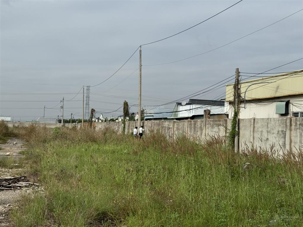 Chỉ 12,2tr/m2 đất trống mặt tiền ql51, ngay trạm thu phí, phú mỹ, 674.4m2(300m2 thổ cư). 0937 311 ***