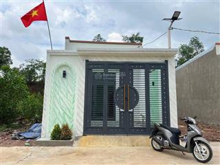 Chính chủ bán nhà cấp 4 mới chưa qua sử dụng, 100m2 giá rẻ cho công nhân. sổ riêng thổ cư 100%