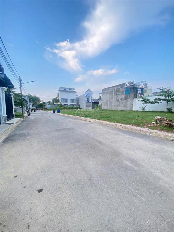 Chính chủ bán 100m2 đối diện chợ thị trấn trảng bom, giá rẻ 1tỷ550 đường nhựa 7m