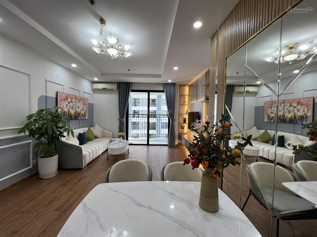 Bán căn góc 03pn view nhạc nước tòa t06 times city có slot xe giá 13 tỷ.  0977 088 ***