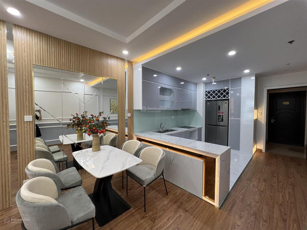 Bán căn góc 03pn view nhạc nước tòa t06 times city có slot xe giá 13 tỷ.  0977 088 ***