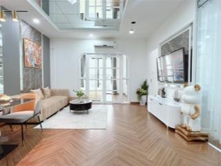 Bán căn 02pn sáng 83m2 view nhạc nước tại tòa t08 times city giá chỉ 8.5 tỷ.  0977 088 ***