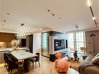 Bán căn 03pn wiew quảng trường park hill , diện tích 118m giá chỉ 14,5 tỷ.  0977 088 ***