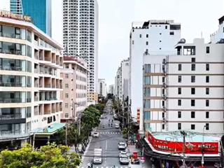 Bán căn góc 2mt lõi phố tây an thượng sát biển mỹ khê 200m  dt 135m2 ngang 7m cho thuê 45tr/tháng