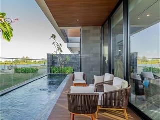 Bán villa mặt sông đáng sống nhất đà nẵng  dt 300m2 (15x20) đường song hào ,cho thuê 100tr/tháng