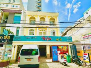 Bán nhà đường an thượng 26 sát biển mỹ khê 200m  dt 180m2 ngang 9m  cho thuê 60triệu/tháng