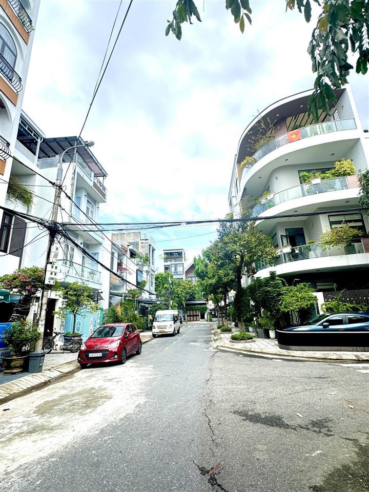 Bán đất mặt tiền hoàng xuân nhị trung tâm hoà cường  dt 88m2 ngang 5m  sẵn nhà cho thuê