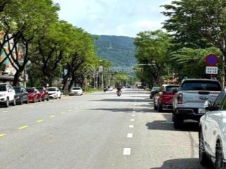 Bán cặp đất trục chính 15m hồ hán thương  ngay bến du thuyền sông hàn  200m2 ngang 10m cực đẹp