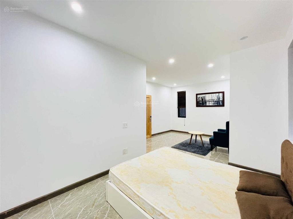 Biệt thự song lập lucasta villa khang điền  full nội thất  đường 20m  sân vườn rộng  gara ô tô