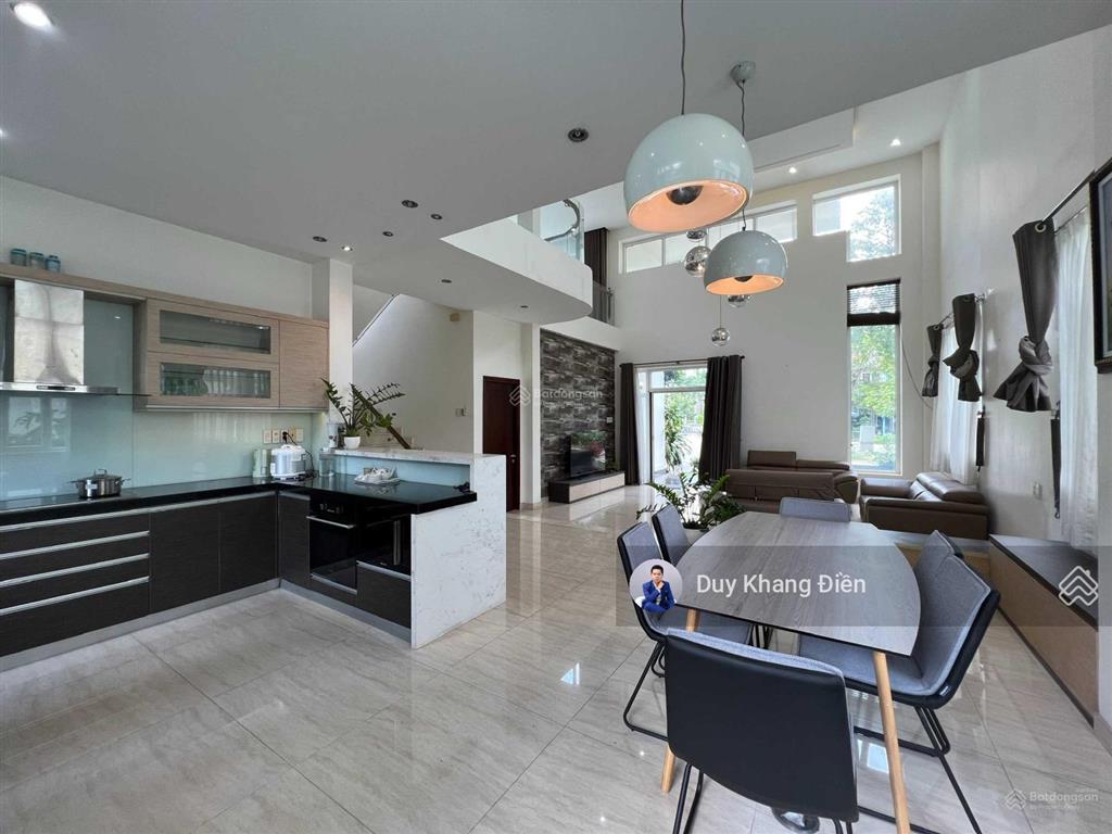 Bt đơn lập villa park q9  322m2 full nội thất  bảo vệ an ninh 24/7  full nt mới đẹp  gara ô tô