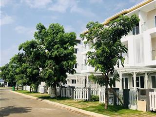 Nhà vòng xoay phú hữu nội thất cơ bản 3pn 3wc sân ô tô riêng  gần đỗ xuân hợp  nguyễn duy trinh