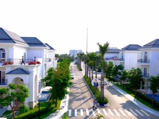 Biệt thự đơn lập venica khang điền, full nội thất, mới đẹp, sân vườn rộng, có gara ô tô riêng